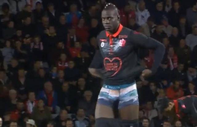 邓亚萍怒揭3人窘境！樊振东夺冠反显男乒危机，统治时代真要终结？（邓亚萍直言三人陷困境，樊振东夺冠难掩男乒隐忧，统治时代要落幕？）