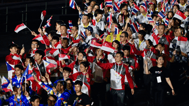 德转评年度最佳左边锋：迪亚斯、KK、拉菲尼亚、维尼修斯入围（德转年度最佳左边锋候选出炉：迪亚斯、KK、拉菲尼亚、维尼修斯在列）