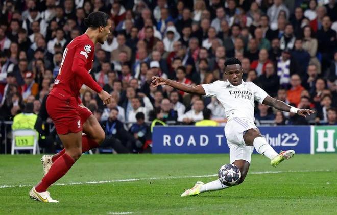 英超积分榜更新：曼城领先优势扩大,（英超积分榜最新：曼城继续扩大领先优势）