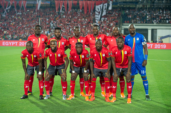 媒体人建言邵佳一：必须年轻化，在场上要争主动权和快节奏（媒体人建议邵佳一：球队需年轻化，比赛中要抢主动打快节奏）