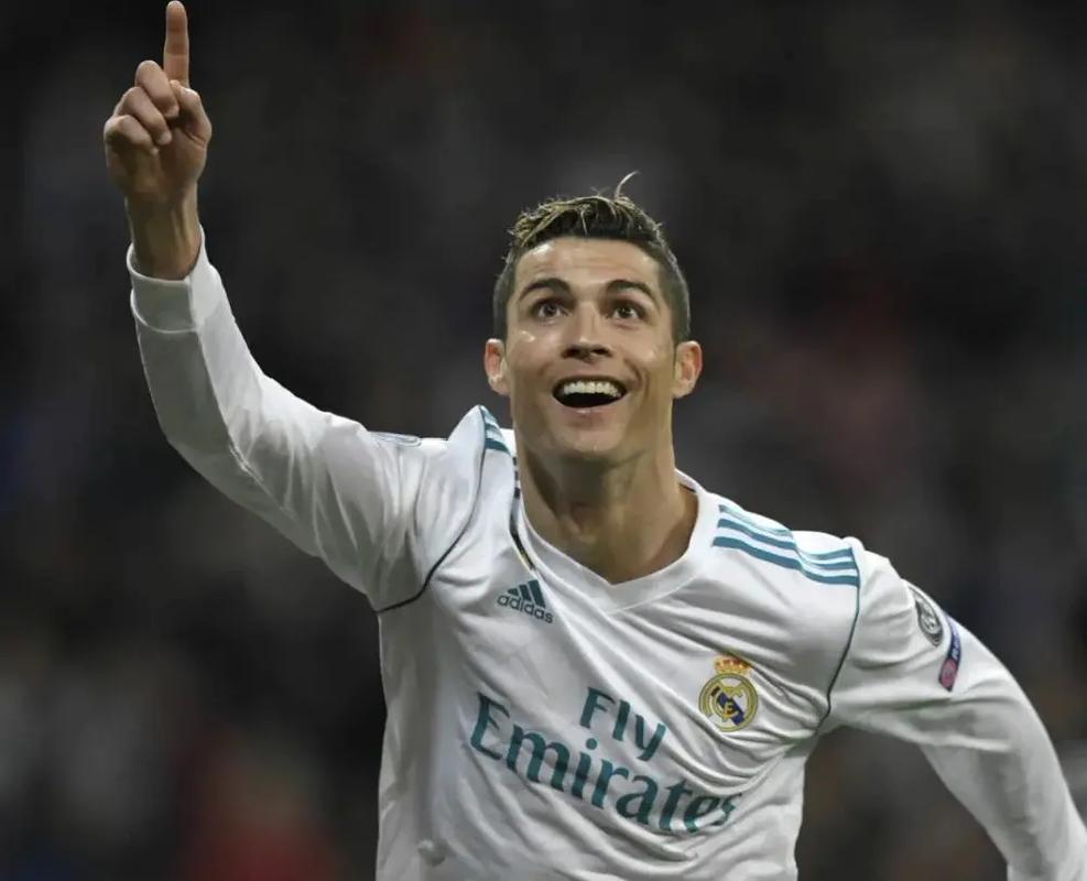 亚冠精英赛半场：伊巴涅斯破门，吉达国民1-0巴格达警察（亚冠精英赛半场战报：伊巴涅斯建功，吉达国民暂1-0领先巴格达警察）