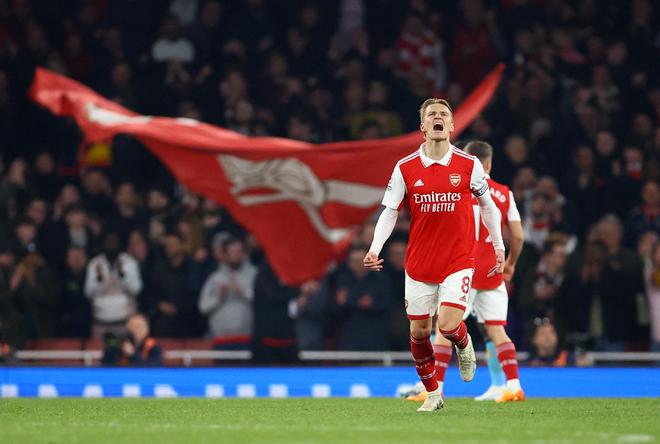 NBA常规赛焦点球队表现总结（NBA常规赛热门球队战况盘点）