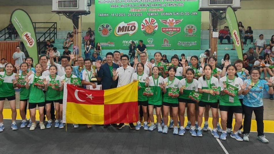 奇闻：巴西球星自掏腰包加盟中超！为赴华豪掷数十万人民币解约费（罕见一幕！巴西球星自费解约赴华，为加盟中超支付数十万人民币）